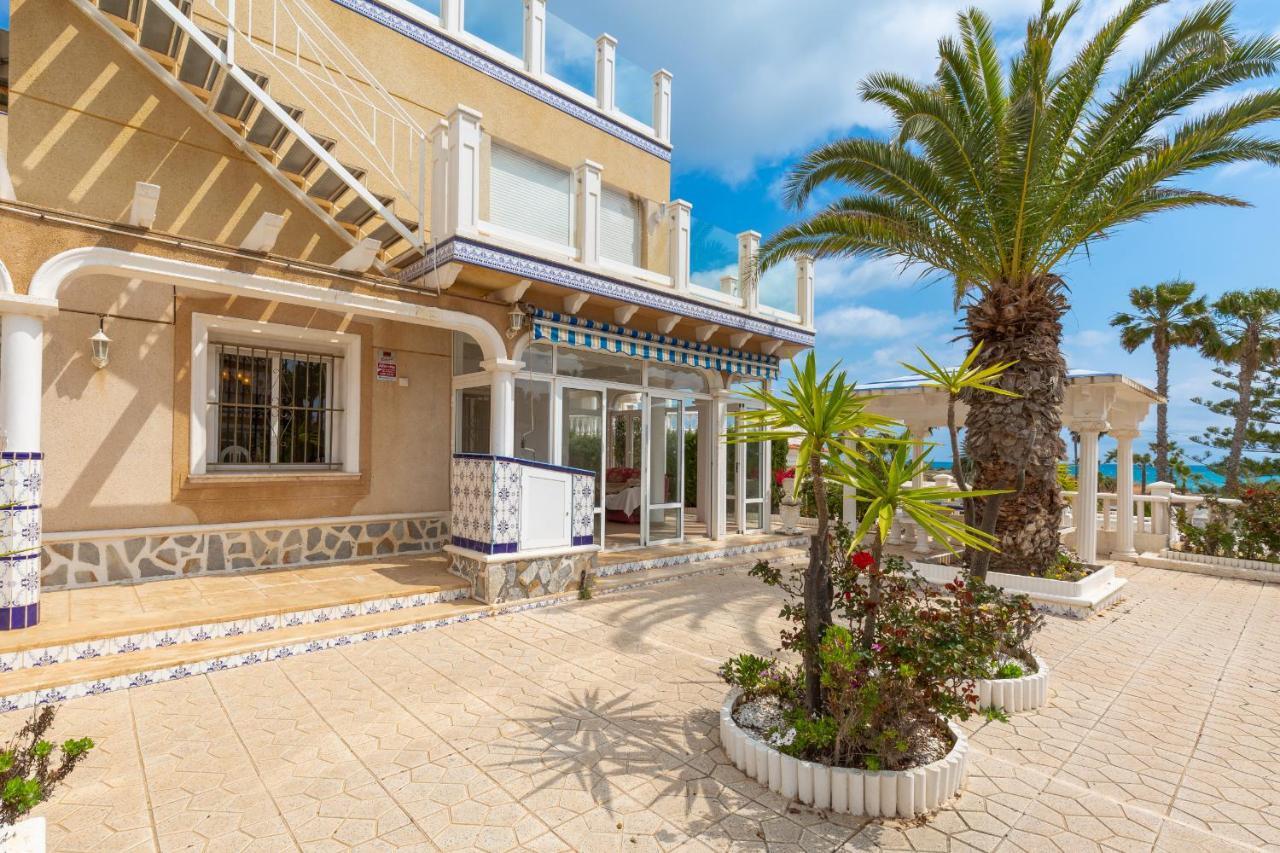 Villa Fidalsa Grand Mediterranean Beachfront Playa Flamenca Exterior foto