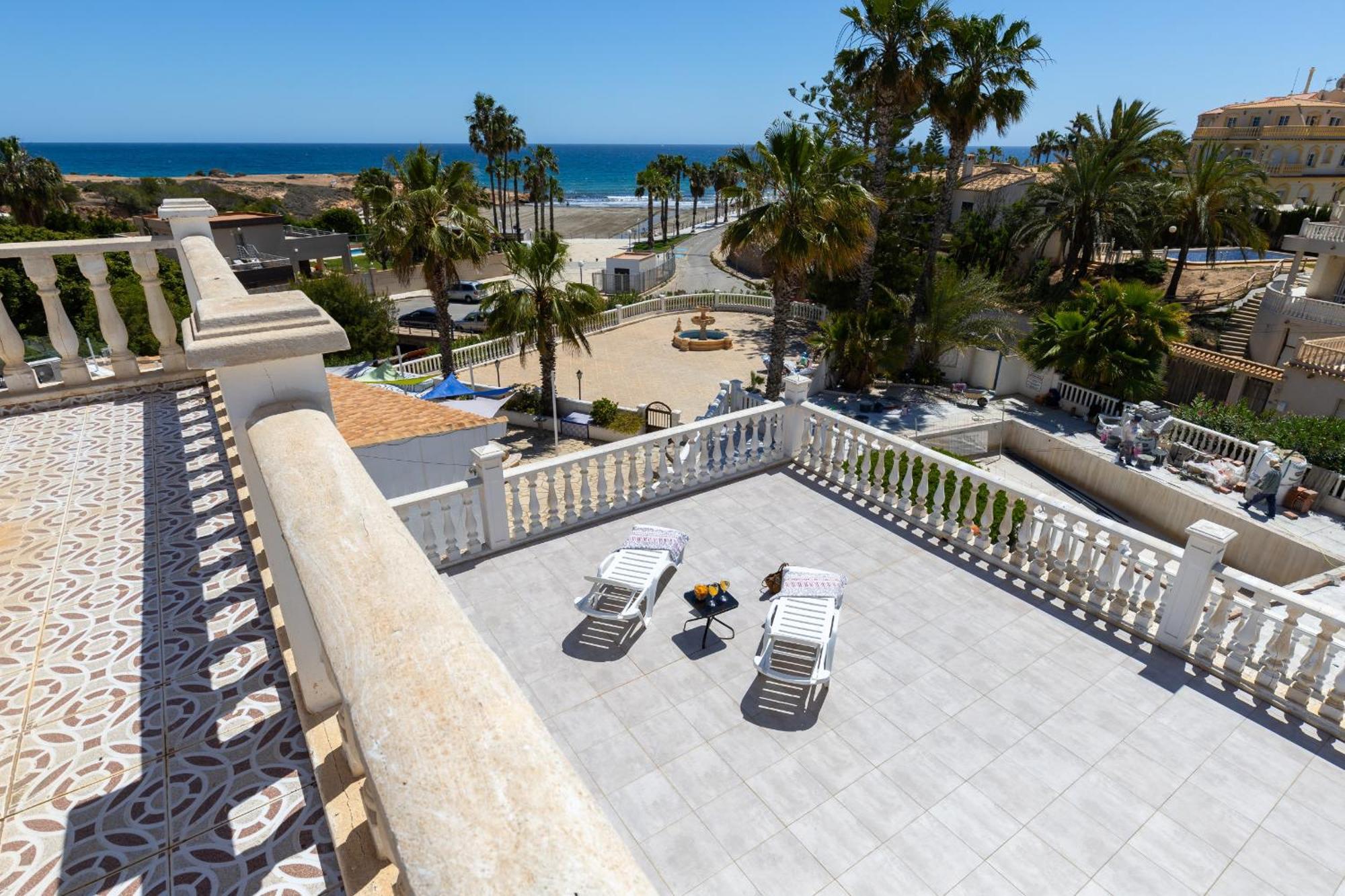 Villa Fidalsa Grand Mediterranean Beachfront Playa Flamenca Exterior foto